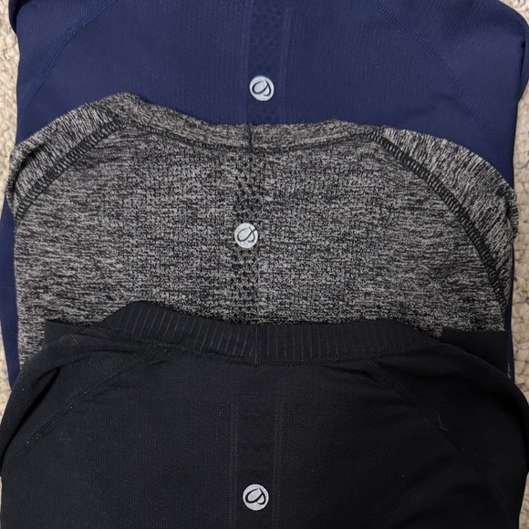 CRZ YOGA Long Sleeve Tops - Black, Gray, and Blue - Picture 3 of 5